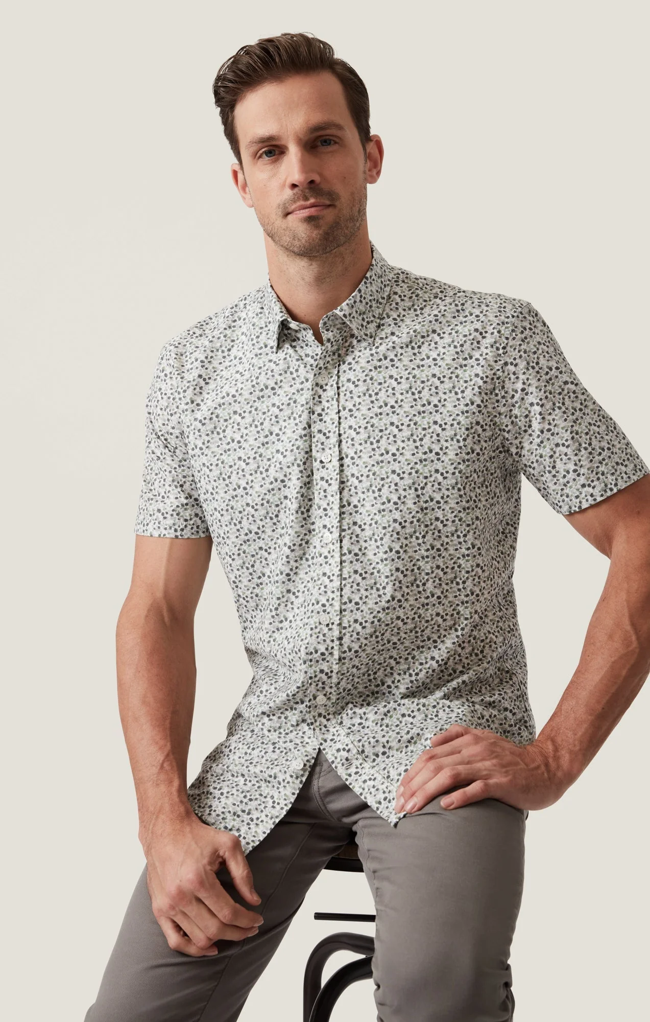 34 Heritage Grove Short Sleeve Shirt Olive - Image 8
