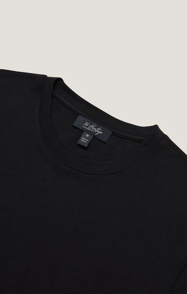 34 Heritage Pique Tee - Black - Image 8