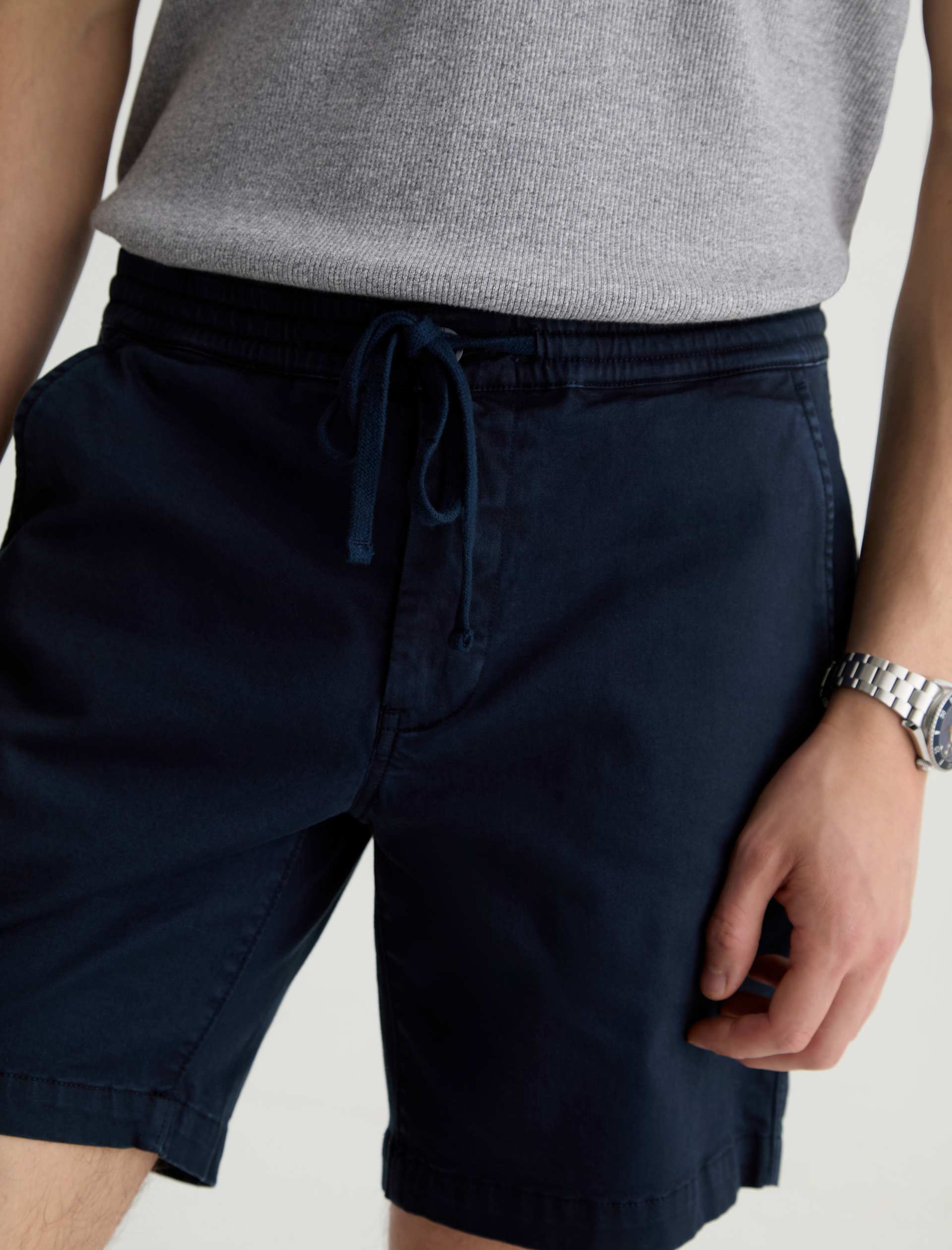 AG Oliver Shorts - Sulfur Modern Navy - Image 7