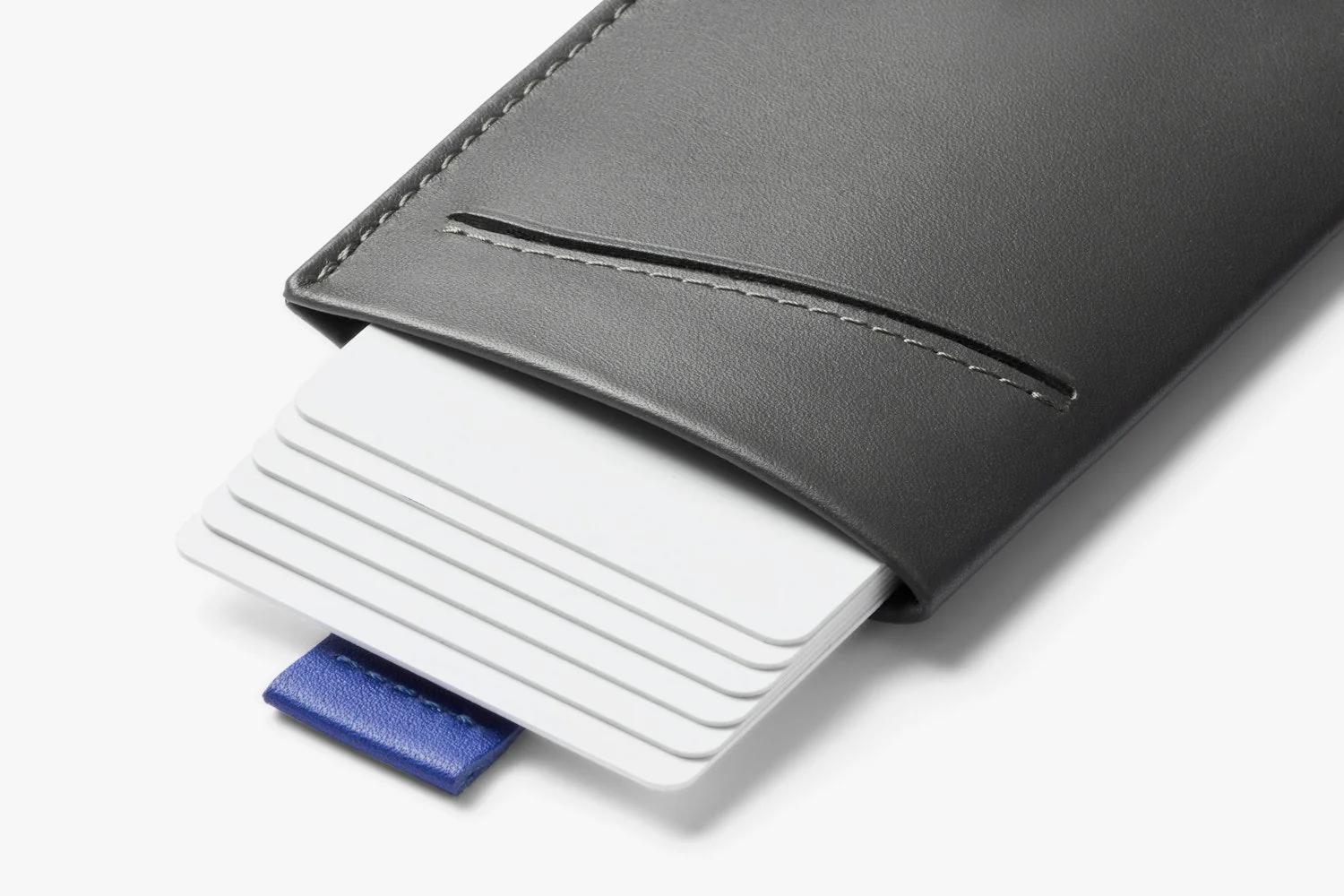 Bellroy Card Sleeve (Second Edition) Charcoal Cobalt - Image 6
