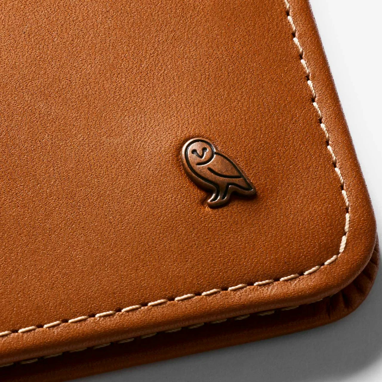 Bellroy Hide & Seek Lo - Caramel - Image 4