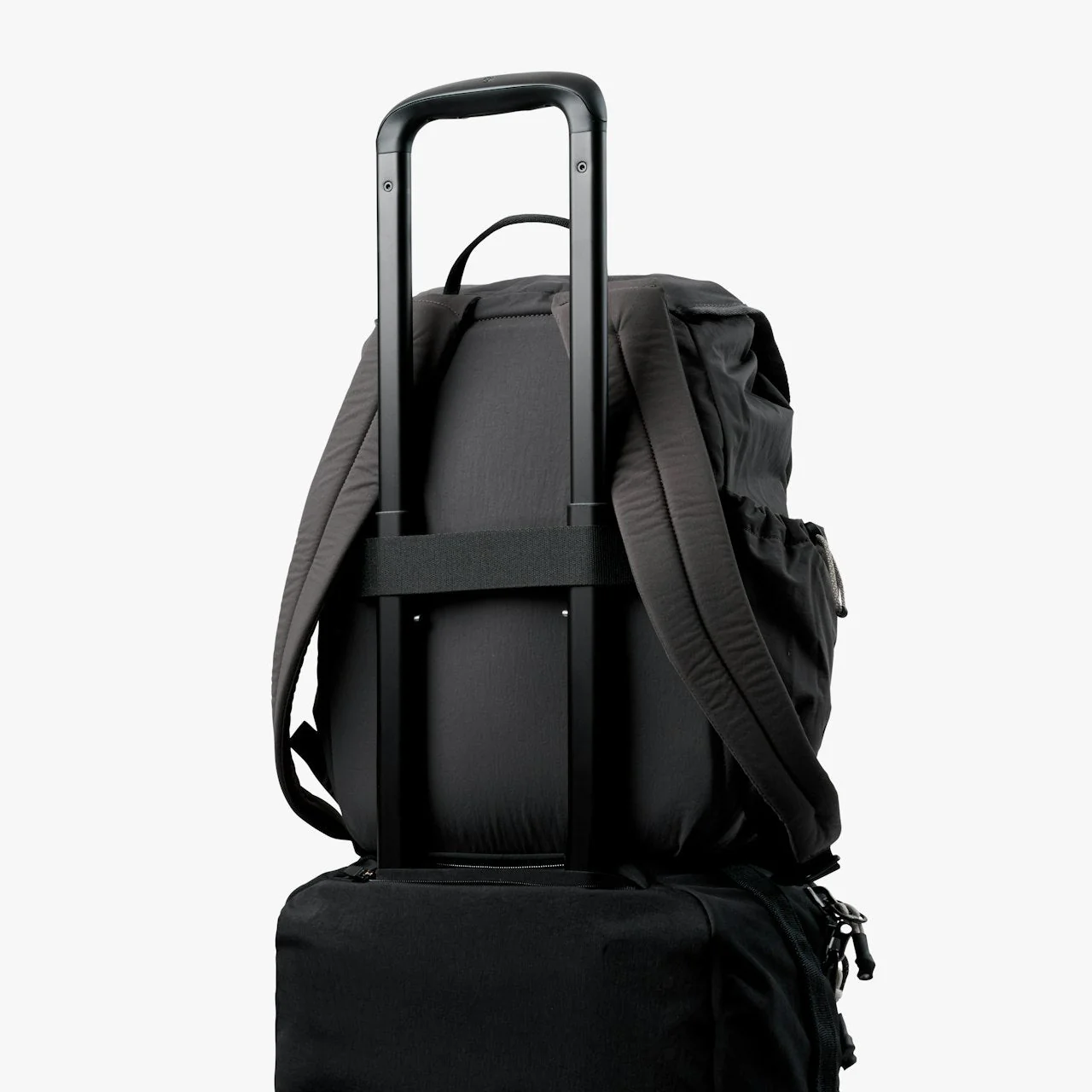 Bellroy Lite Carry-On Luggage Black - Image 13