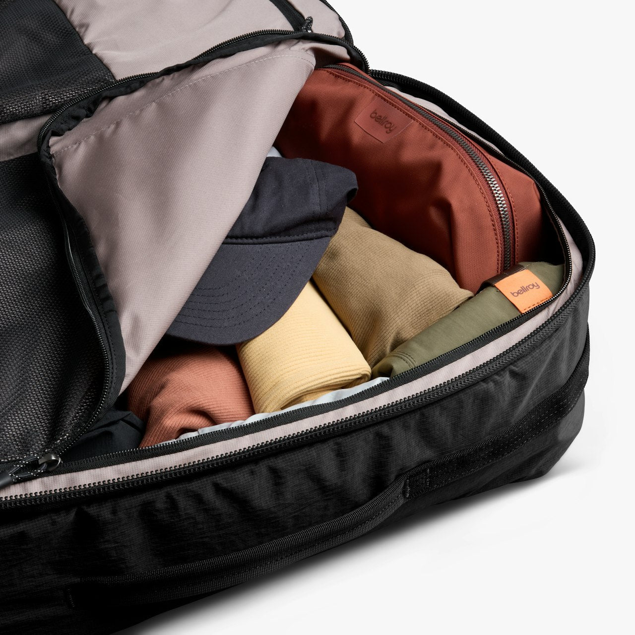 Bellroy Lite Carry-On Luggage Black - Image 6
