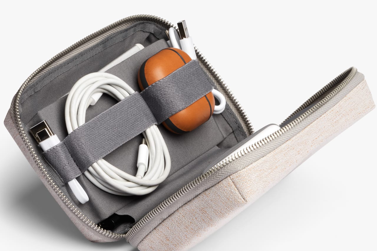 Bellroy Tech Kit Compact - Saltbush - Image 3