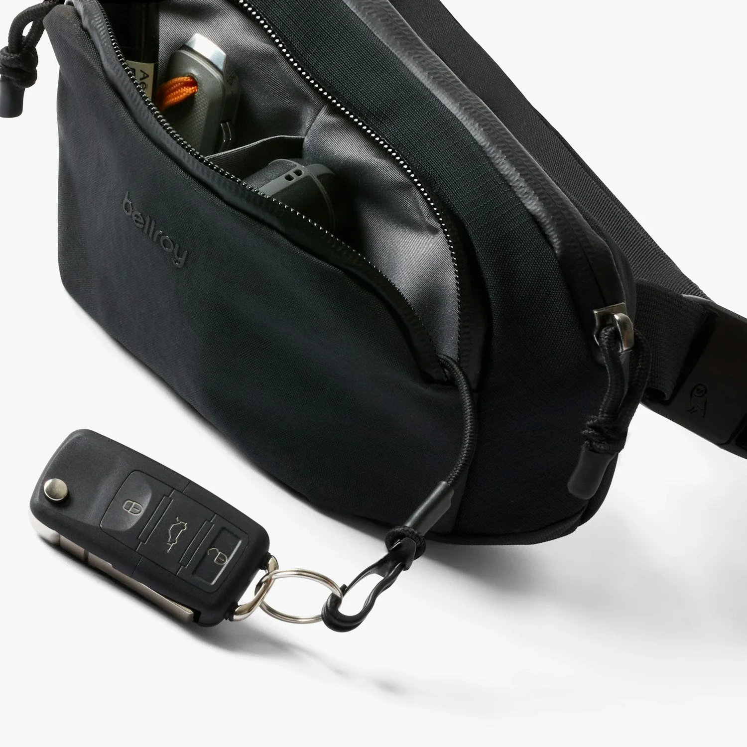 Bellroy Venture Hip Pack 1.5L - Fog - Image 5