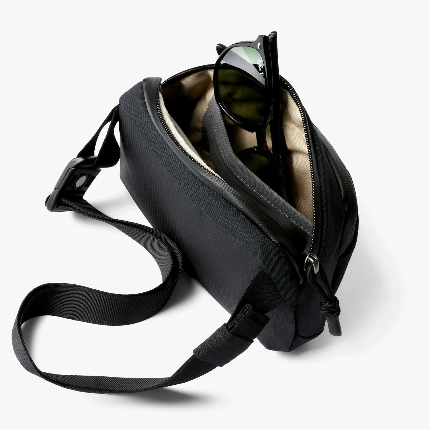 Bellroy Venture Hip Pack 1.5L - Fog - Image 6