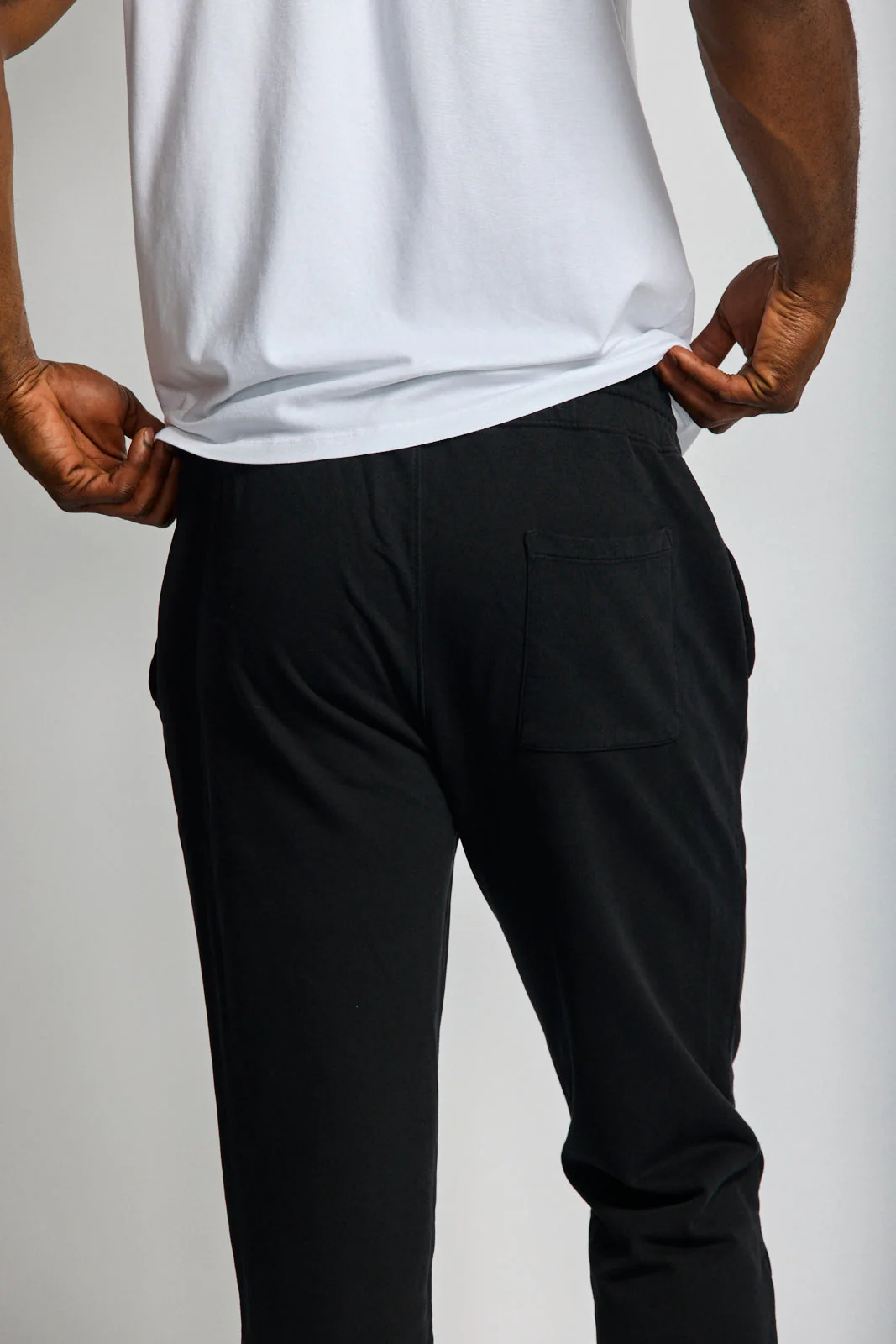 Easy Mondays Organic Cotton Sweatpant Black - Image 5