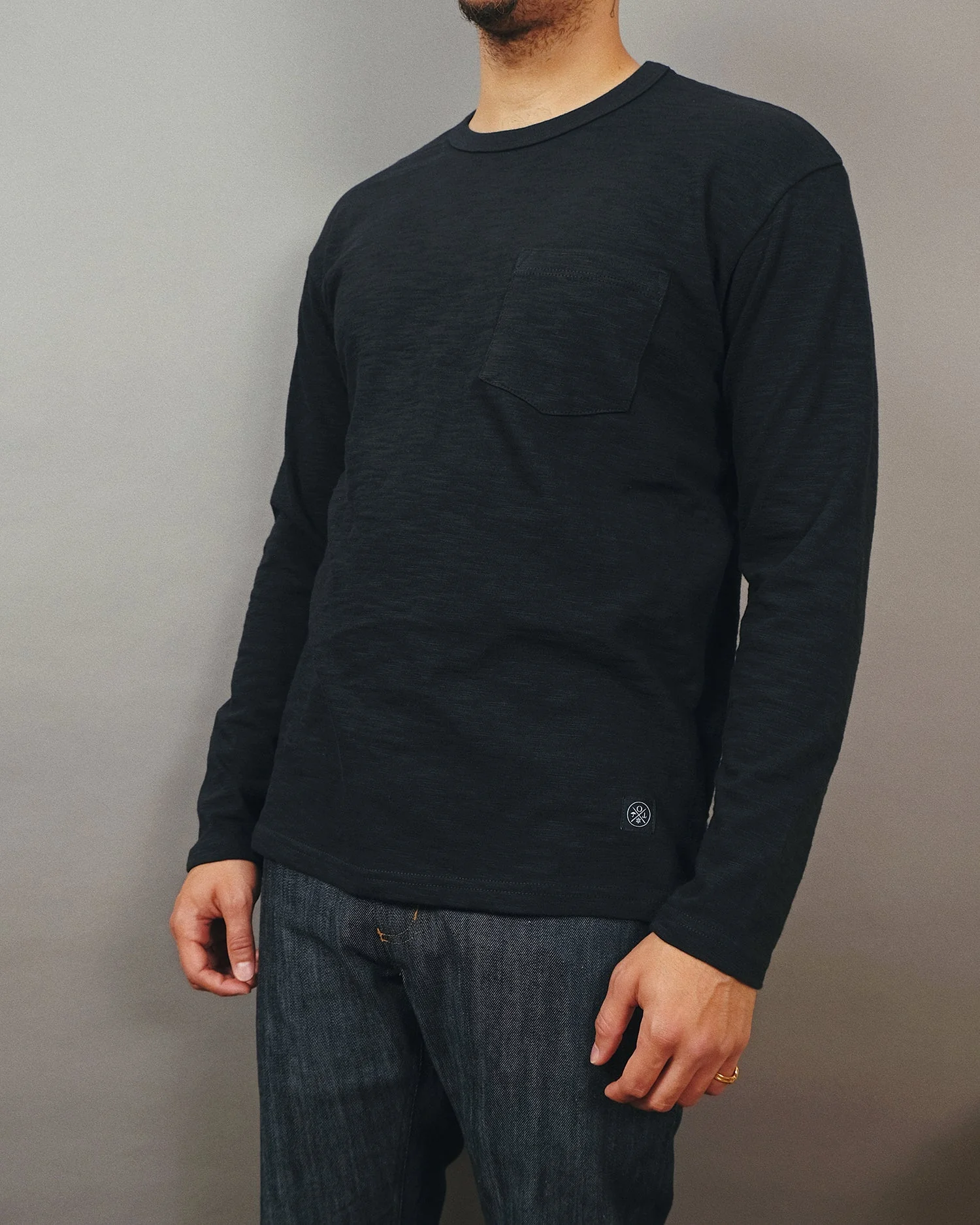 Outclass Double Slub Long Sleeve Pocket T-Shirt - Black - Image 3